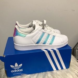 Adidas shell toe superstar J